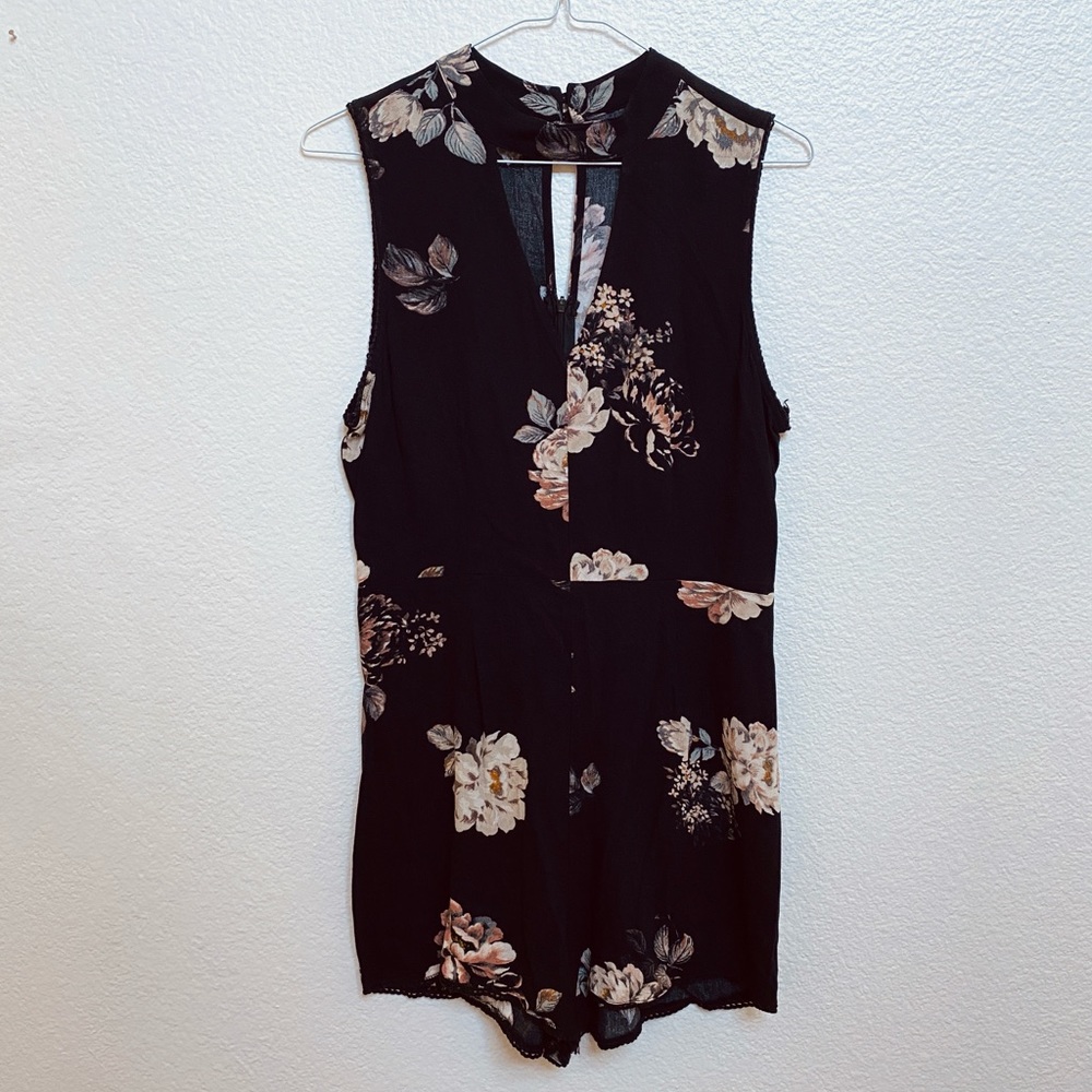 Kendall & Kylie Black Floral Romper